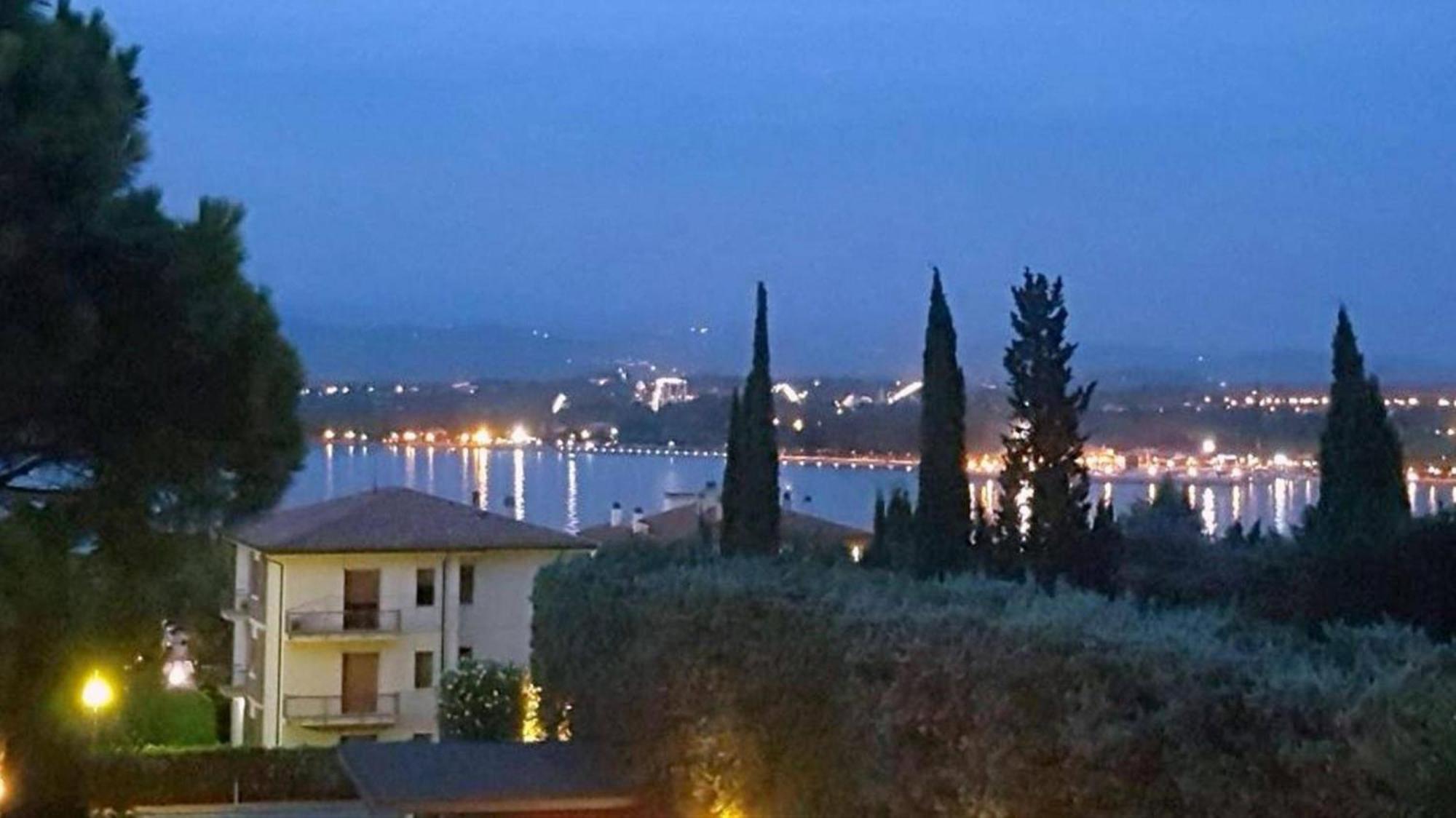 Appartamento Peschiera Peschiera del Garda Eksteriør billede