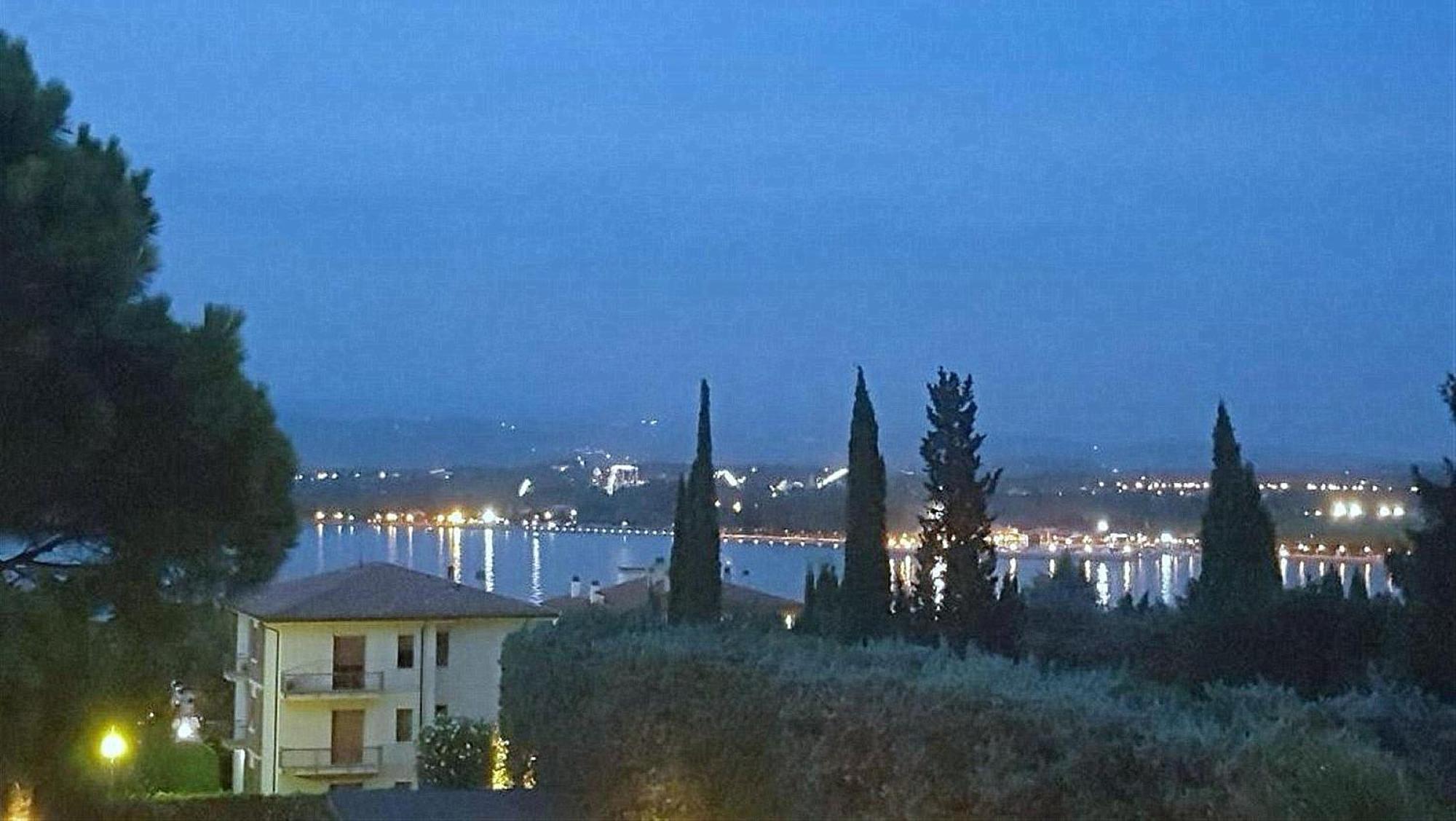 Appartamento Peschiera Peschiera del Garda Eksteriør billede